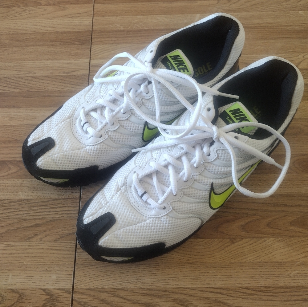 Men's Nike Air Max Torch 4 'White Volt' Size 9 CK0061-100 Sneakers